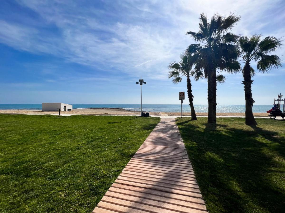 Renovated Apartment On The First Line Oropesa del Mar Exterior photo